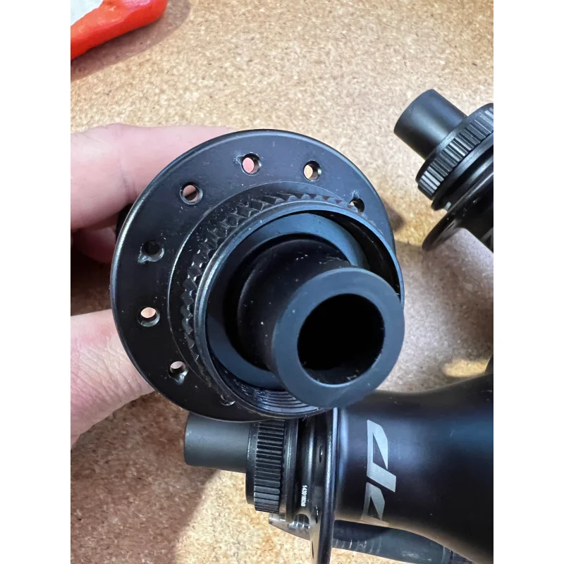 Zipp ZR1 end caps