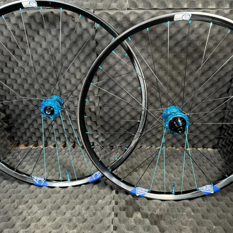 Carbon We Are One Triad Trail/Enduro Rims + Boost Hydra 2 Hubs