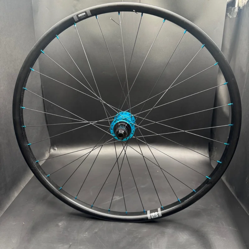 29 WTB I30 HTZ DH rear wheel with I9 hydra hub 150-157mm