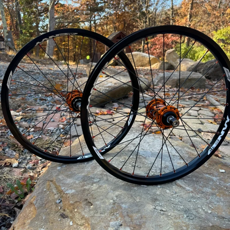Onyx Pro hubs with Sun Ringle pro sized 20″ BMX race rims