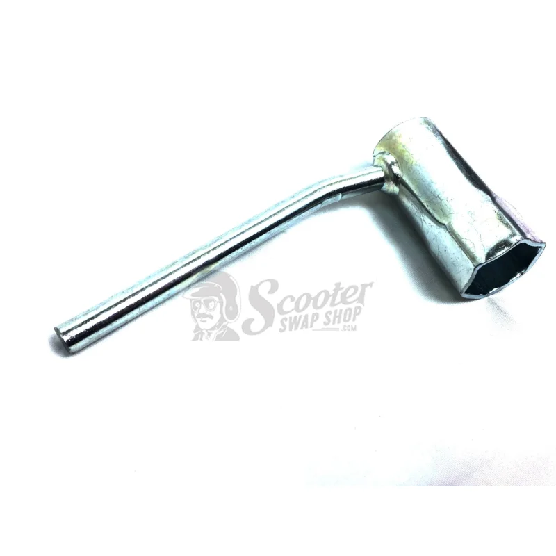 Spark plug wrench