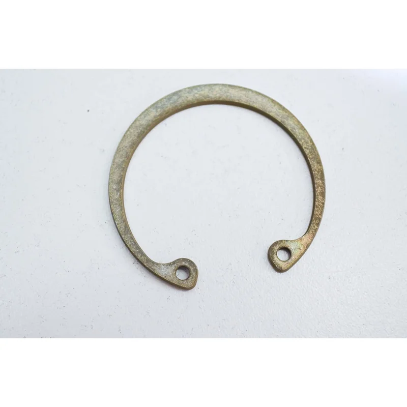 Yamaha rear axle c clip