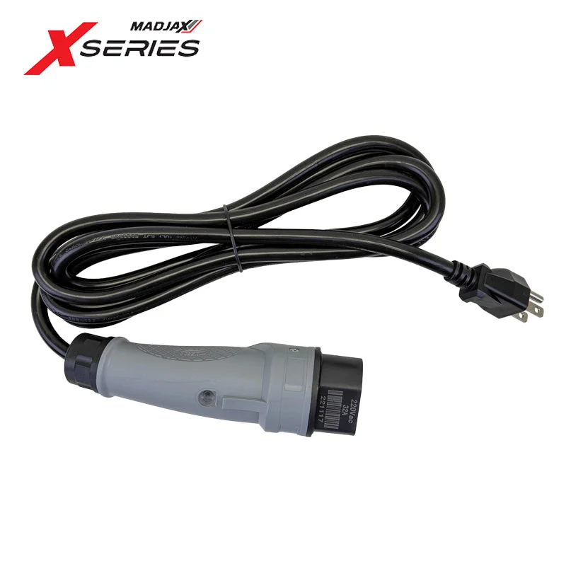 XSeries Storm Charging Cord | MadJax